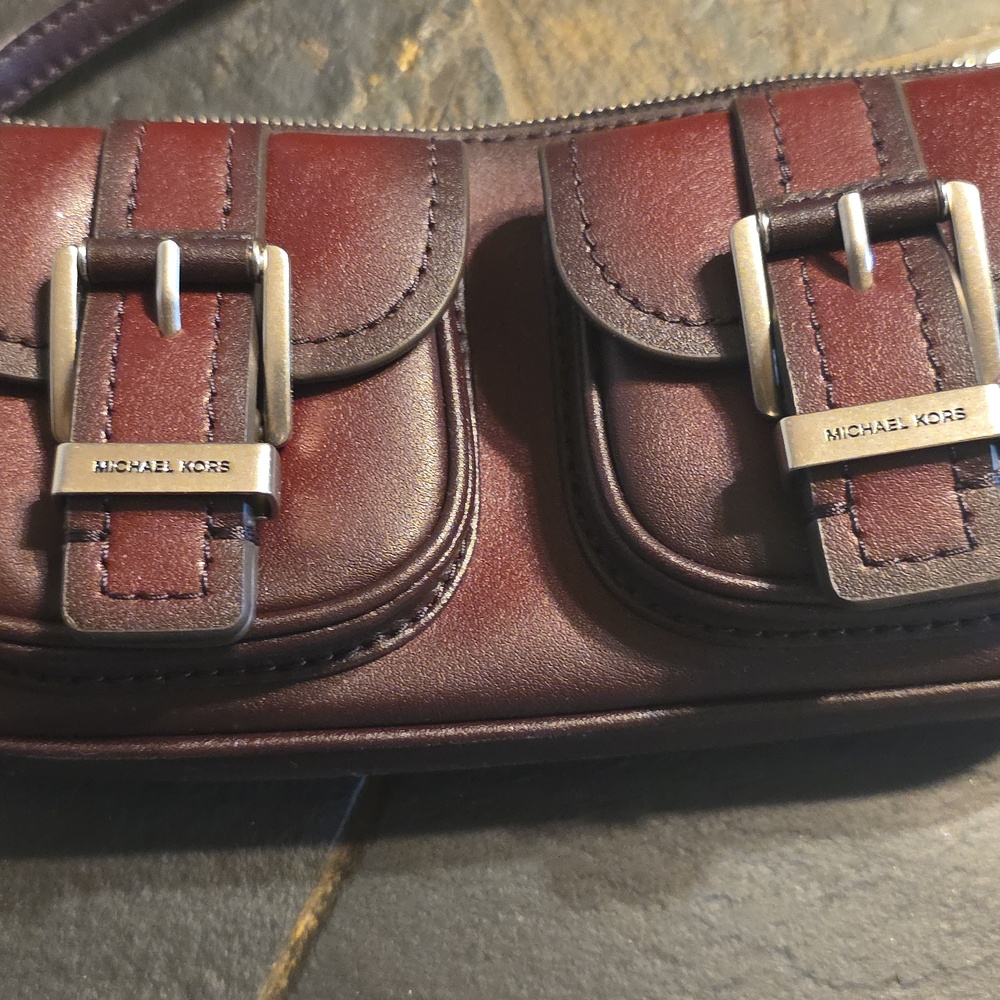 MICHAEL Michael KorsZoe Small Faded Leather Pouchette Shoulder Bag - Picture 6 of 6